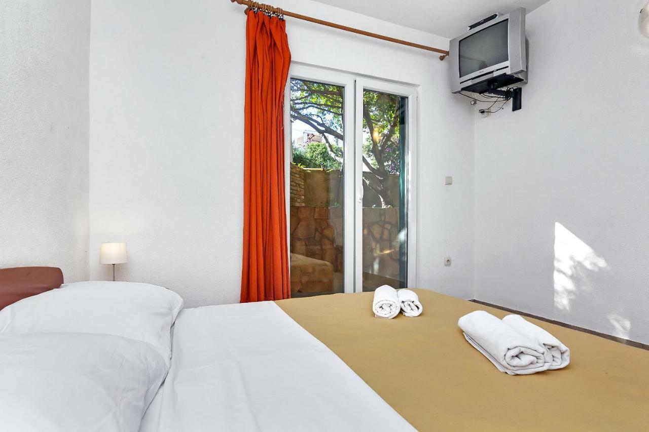 Zastražišće Apartmani Nikola מראה חיצוני תמונה